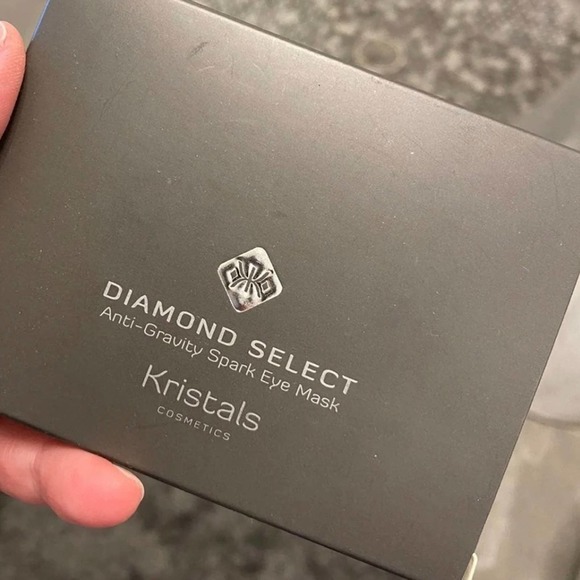 Kristals‎ Cosmetics Diamond Select Anti-Gravity - Picture 4 of 5
